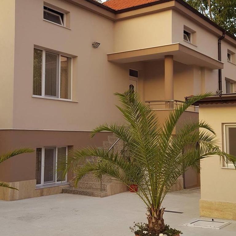 Villa Ros Guest House Szvilengrad Kültér fotó