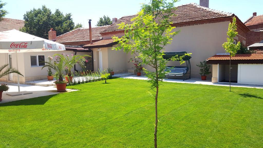 Villa Ros Guest House Szvilengrad Kültér fotó