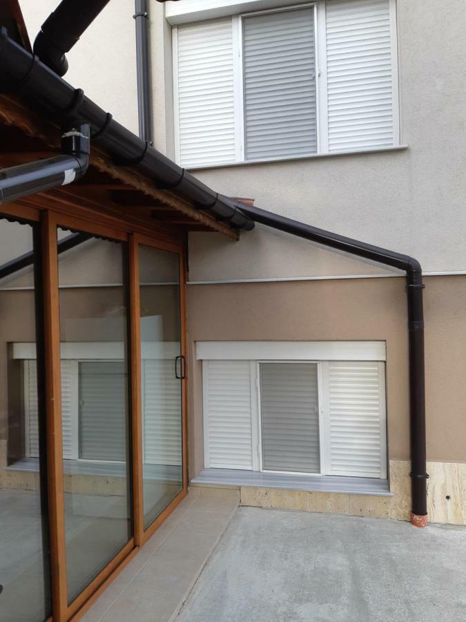 Villa Ros Guest House Szvilengrad Kültér fotó