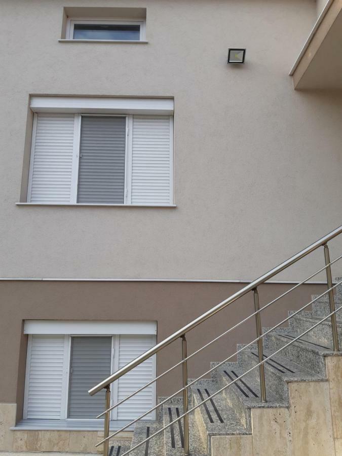 Villa Ros Guest House Szvilengrad Kültér fotó
