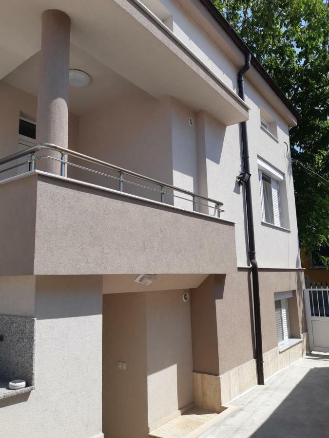 Villa Ros Guest House Szvilengrad Kültér fotó
